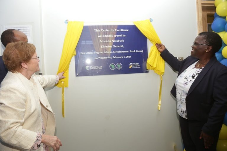 Mukhtar Abdi Ogle from the Office of the President of Kenya, United States International University-Africa Vice Chancellor Margie Ensign and Hendrina Doroba, Education Division Manager with the African Development Bank, unveil the Coding for Employment Programme Centre of Excellence plaque